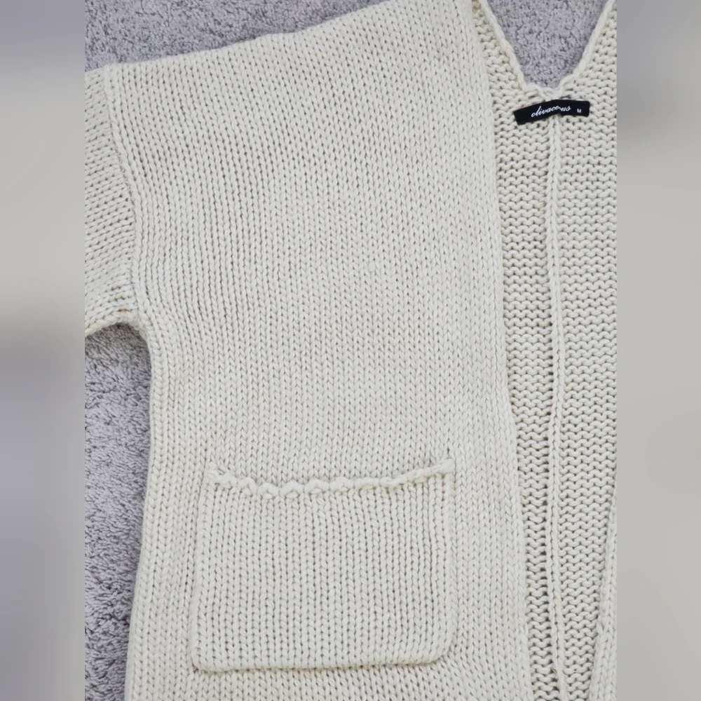 Olivaceous nwot women